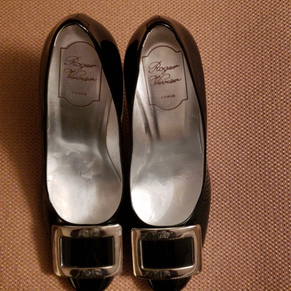 Roger Vivier Shoes - Women's shoes